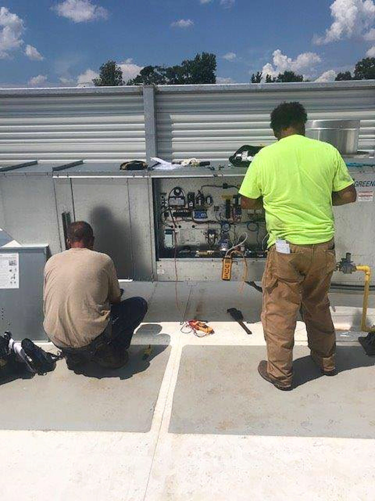 Commercial HVAC service and maintenance