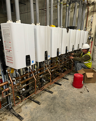 Commercial plumbing service work